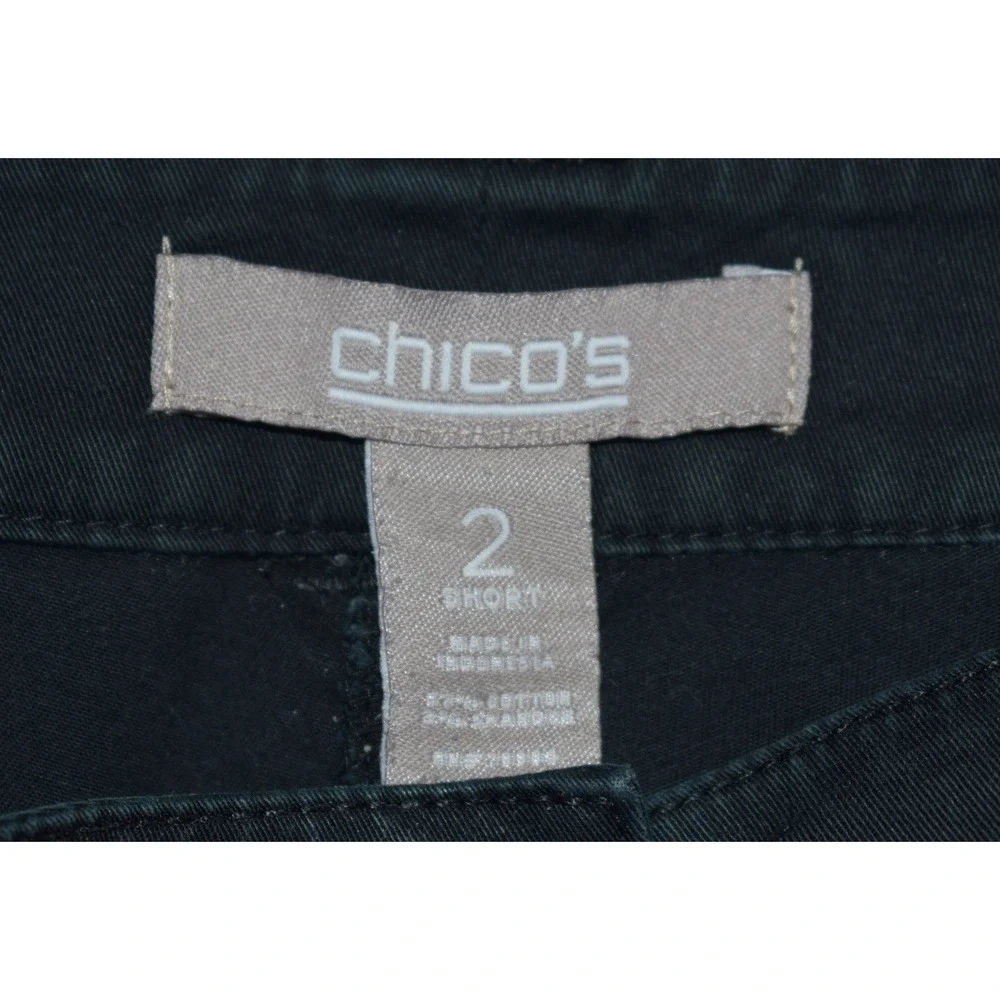 Chicos Black Bermuda Shorts Womens Size‎ 2 Short Cotton Stretch 5 Pocket Twill